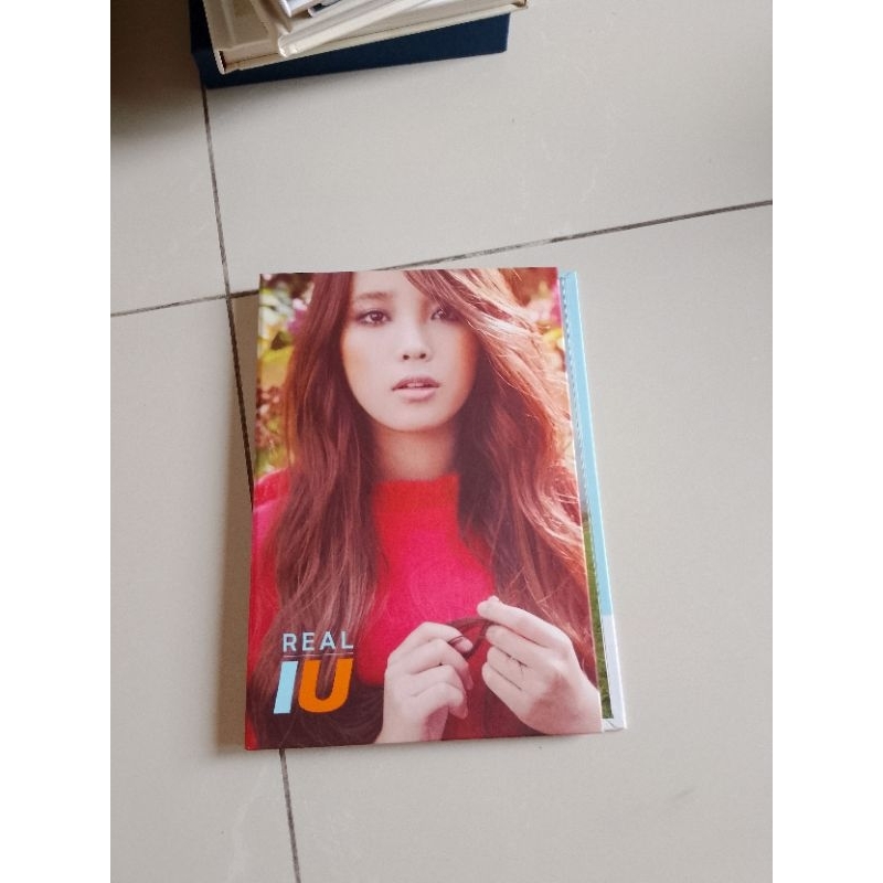 IU album preloved