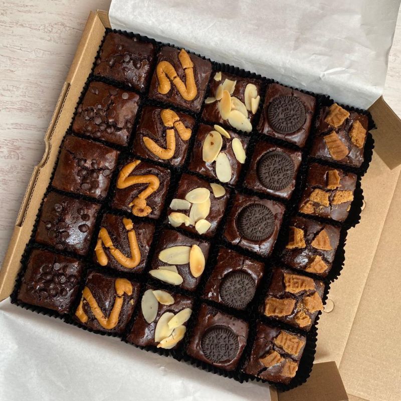 

BROWNIES FUDGY DARK CHOCO - BROWNIES CHOCOLATE - MAKANAN RINGAN - SNACK COKLAT
