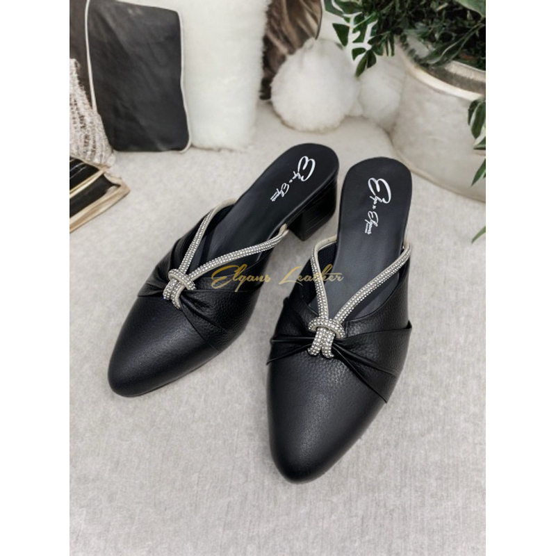 Bustong Kulit Wanita Garut