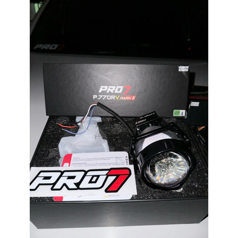 Lampu PRO7 P770 RV MARK //