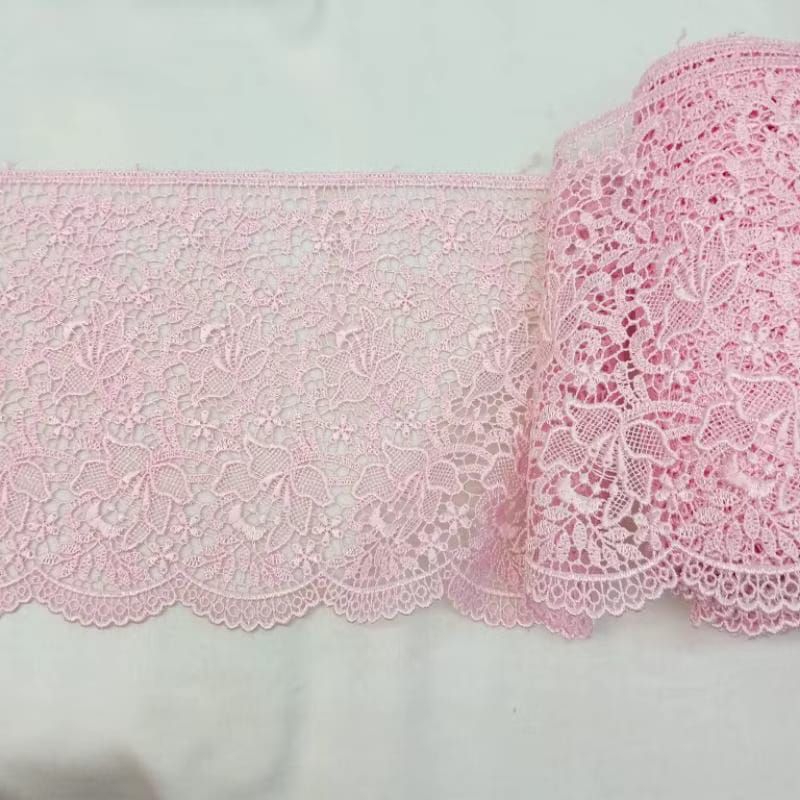 Renda bordir, renda lebar 20 cm/renda mukena, Arinda baju kebaya dress dll (Harga per 45 cm)