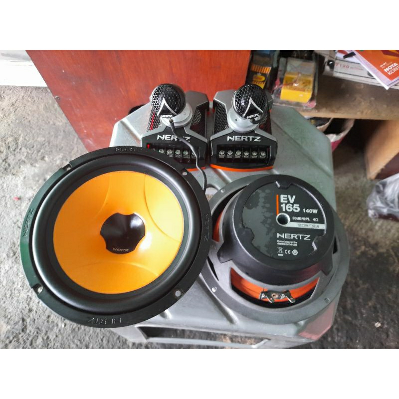 Split 2way HERTZ ITALY Super mantap Detail Bekas mulus