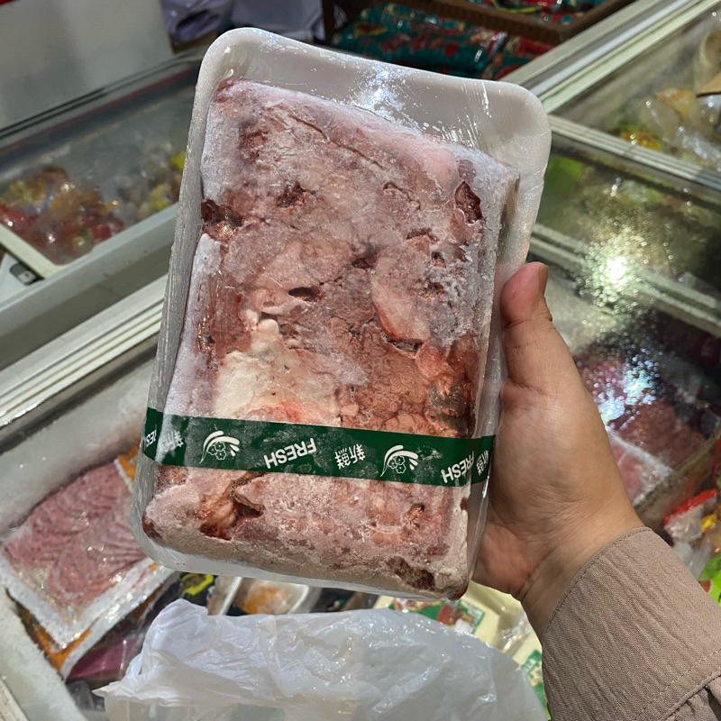 

DAGING PAHA SAPI 1kg FROZEN