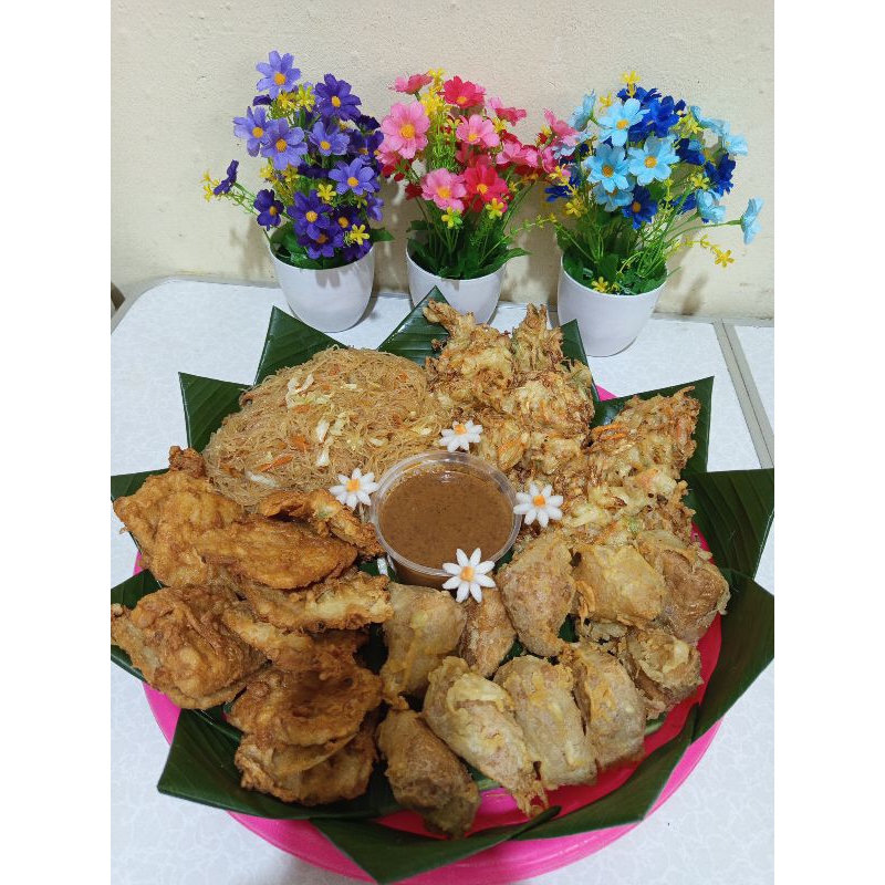 

Gorengan Tampah, Gorengan, goreng-gorengan dan bumbu kacang 10-12 porsi