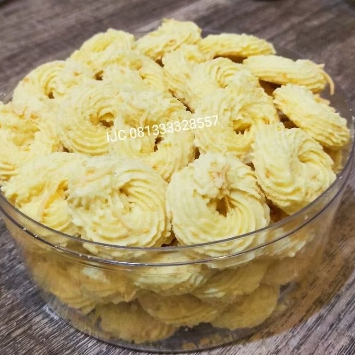 

Kue Sagu/Larut Keju