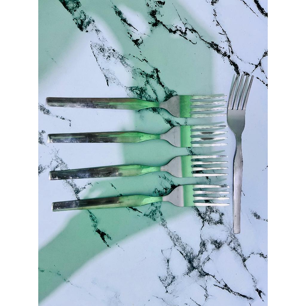 garpu makan/garpu plastik/garpu/garpu makan tebal stainless/garpu makan tebal