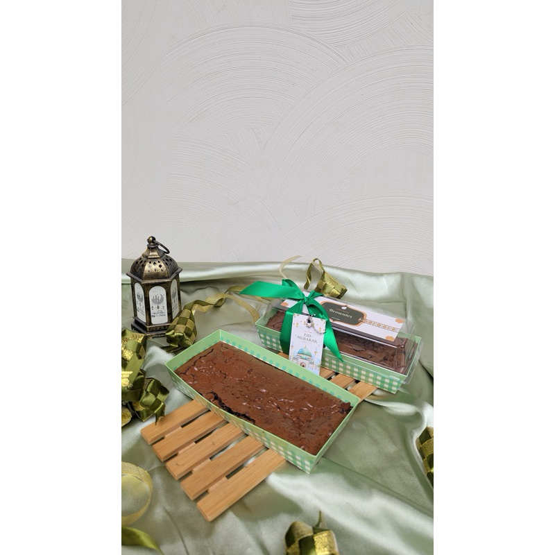

Hampers Lebaran Brownie Box