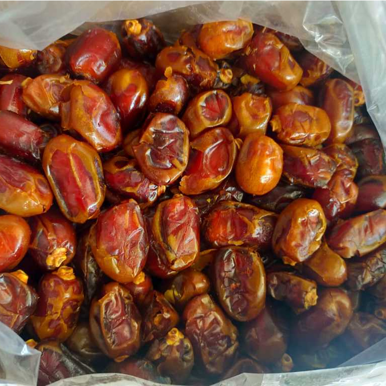 

Kurma Manis Kualitas Premium Termurah Asli Arab