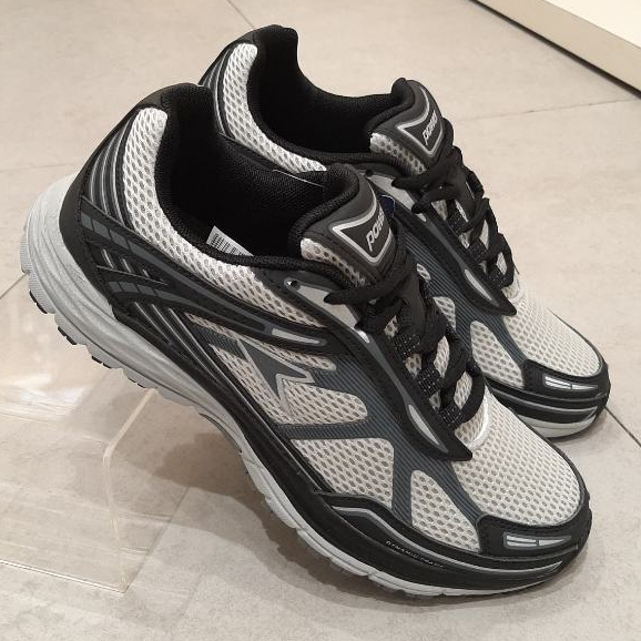 Bata Sepatu Sneakers Pria POWER RUSH Grip Tron