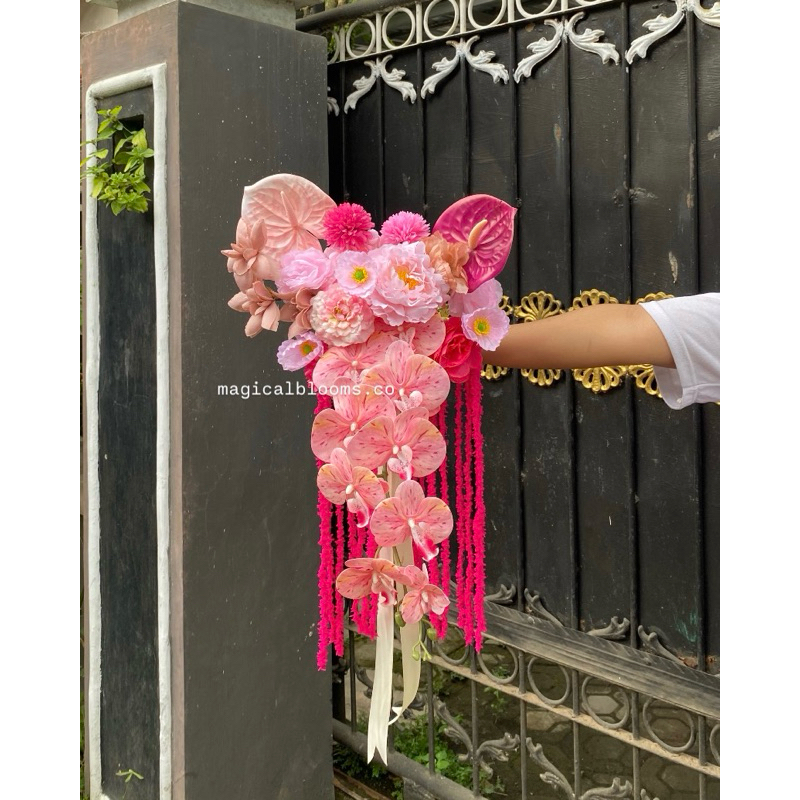 BUKET ANGGREK NIKAH | buket nikah bride bouquet wedding buket murah