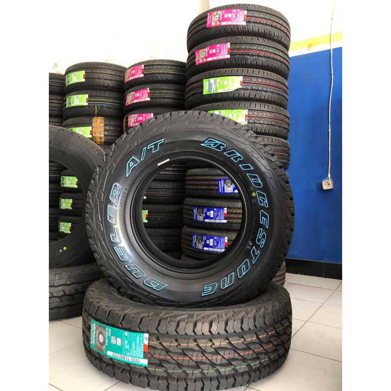 Ban mobil Bridgeston A/T, 235/70