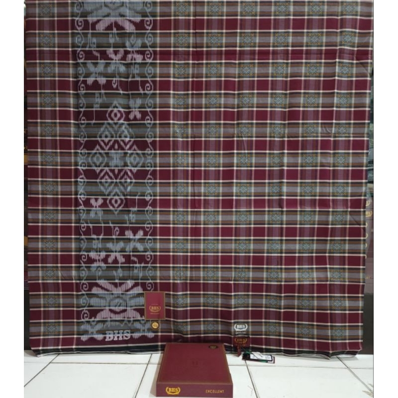 Sarung BHS Excellent Mercerized Motif TMB GOLD