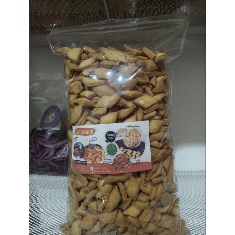 

Kue Biji Ketapang 500 gram-1 kg