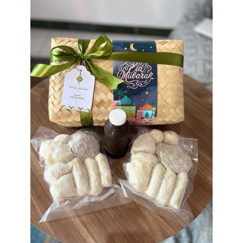 

HAMPERS PEMPEK ISI 30 + CUKO BOTOL