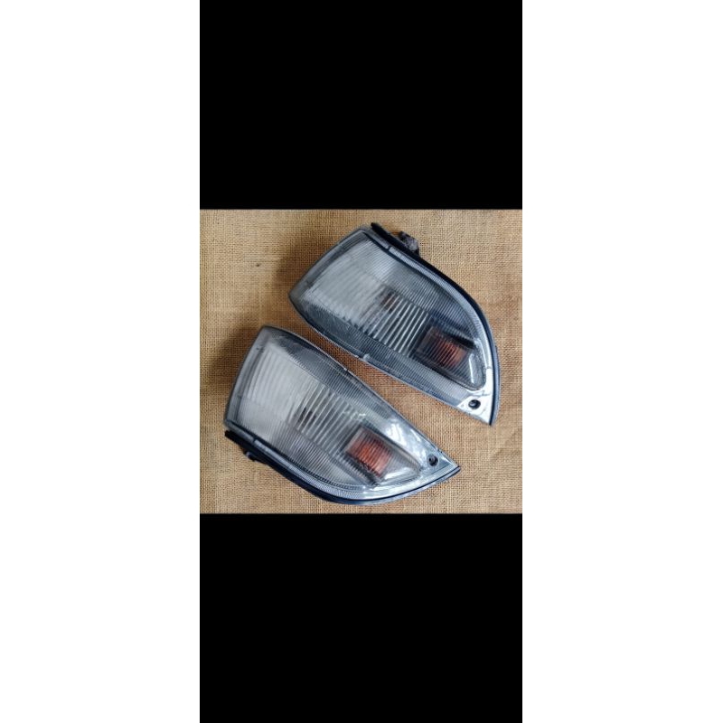 Sein corner twincam AE92 sepasang original koito