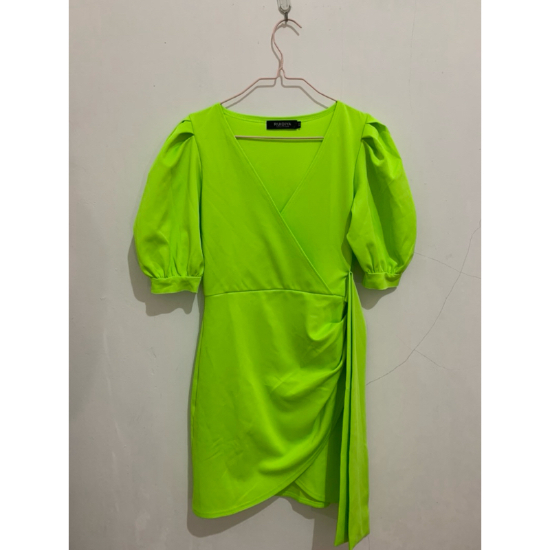 [Preloved] dress hijau neon
