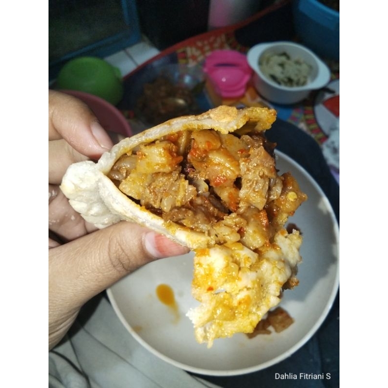 

CIRENG ISI DW.FOOD RASA SUWIR AYAM PEDAS ISI 8