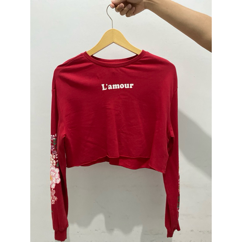 Preloved H&M Sweater Crop Top