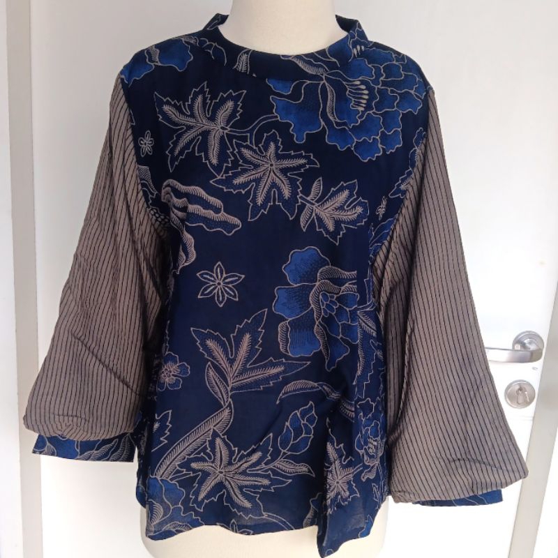 ATASAN BATIK WANITA BIRU MIX STRIPE / BLOUSE BATIK WANITA BIRU MIX STRIPE