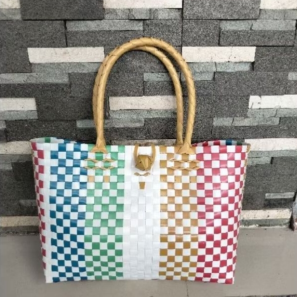 tas anyaman plastik murah grosir - tas warna warni terbaru