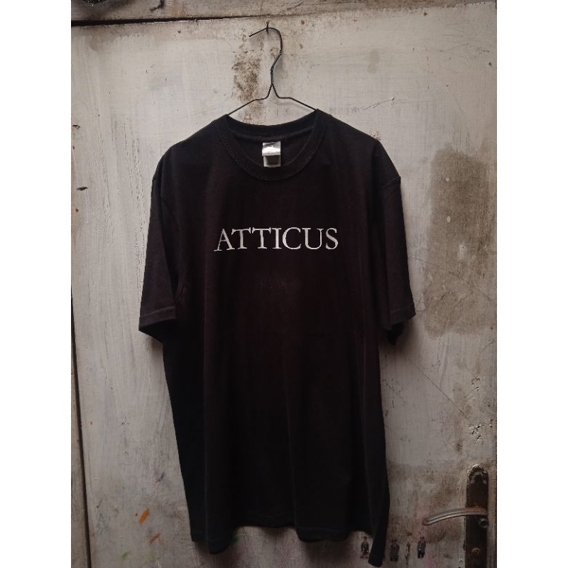 Kaos / T-shirt Atticus Clothing Company  Classic 2001