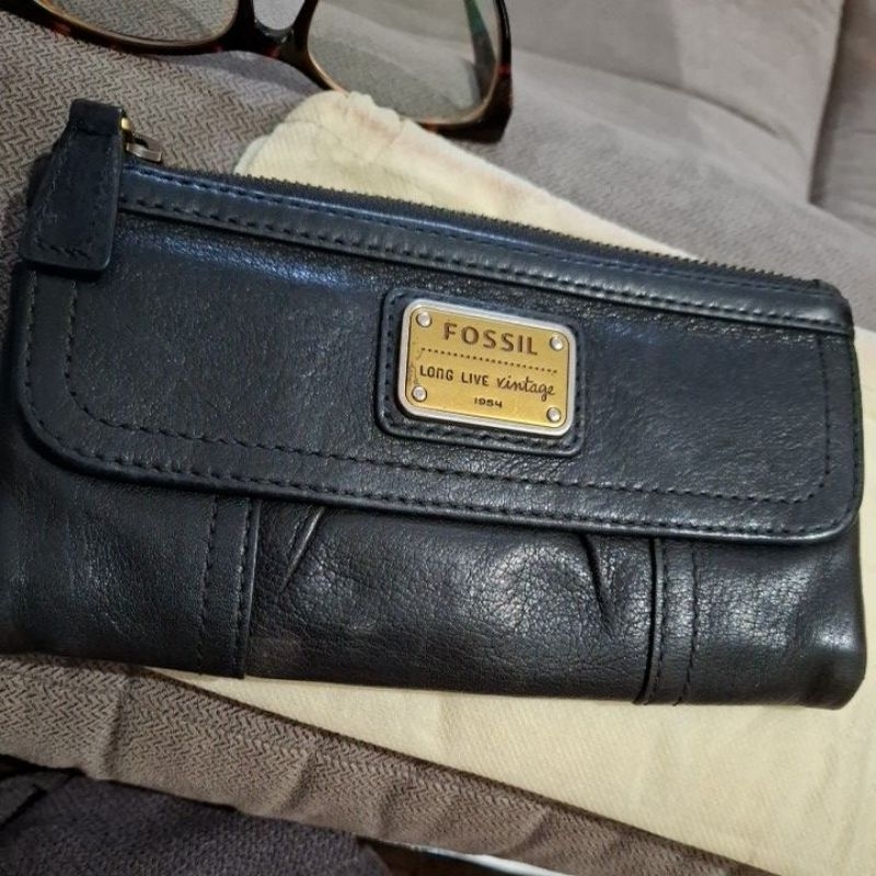medium wallet vintage