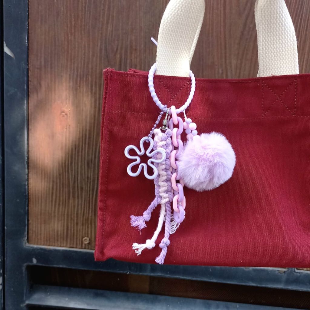 BLISS A BEADS Pompom Bagcharm Macrame | Gantungan Tas Pompom Bulu Macrame Ungu Hitam Putih Pink Hija