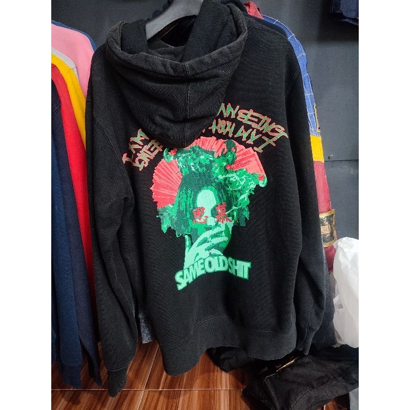 hoodie im not a human being rare item