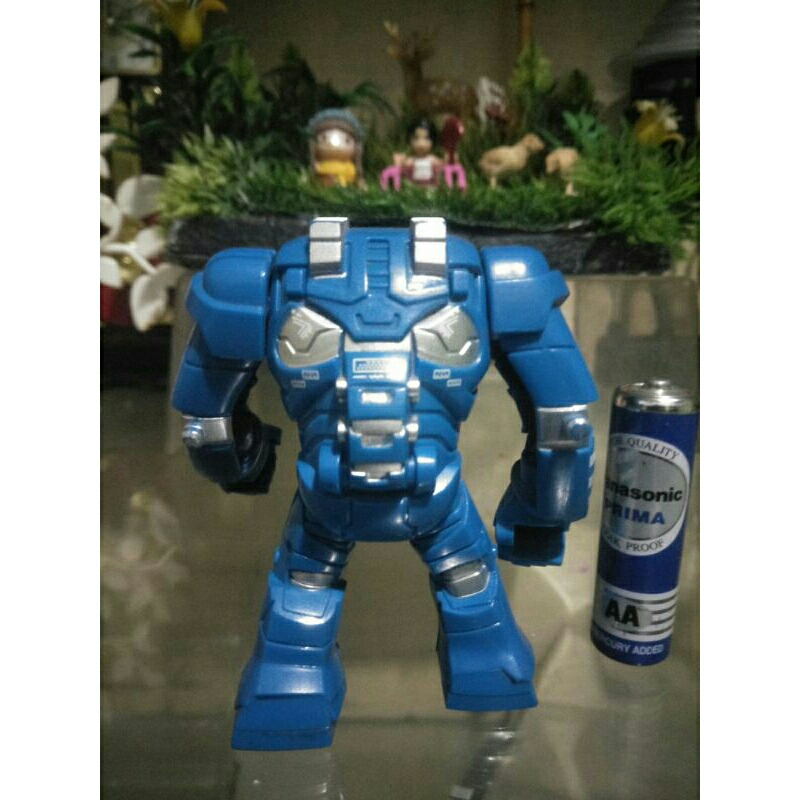 action figure lego bekas baik