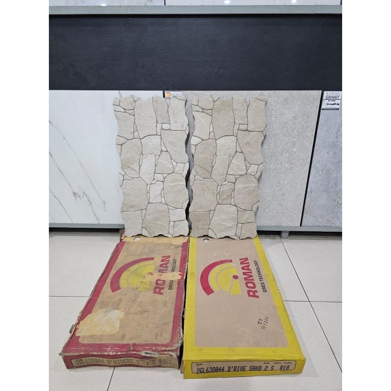 Roman Keramik GL638044 dRiverstone Sand 30x60