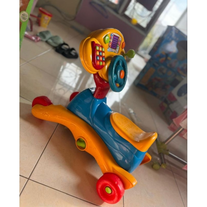 Preloved Vtech Grow & Go Ride On