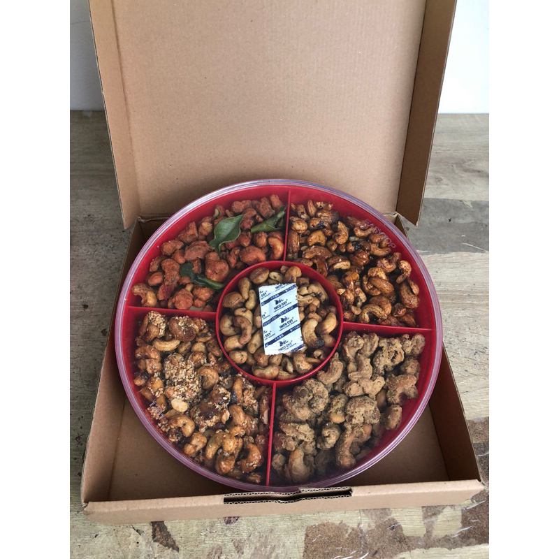 

Kacang mete tray