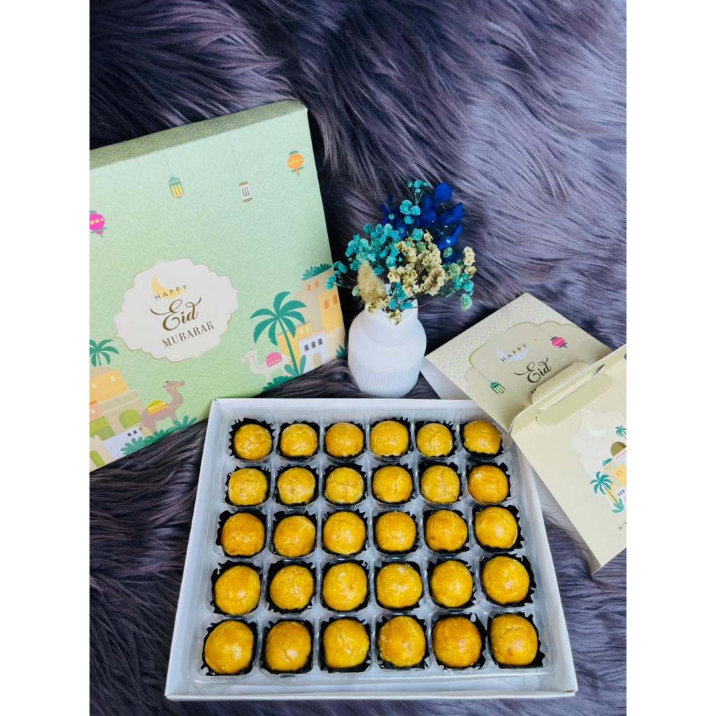 

Hampers Kue Lebaran Nastar Premium Primera Store 1 box 30 pcs