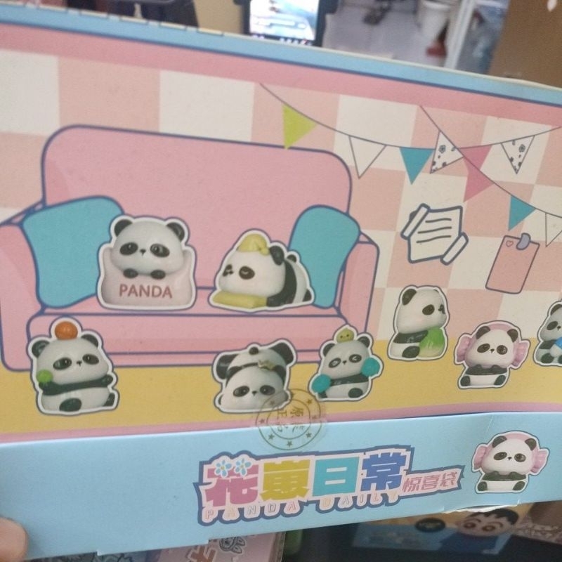 

1 BOX BB KACANG PANDA ISI 6 PAK ( 1 PAK ISI 2 PCS )