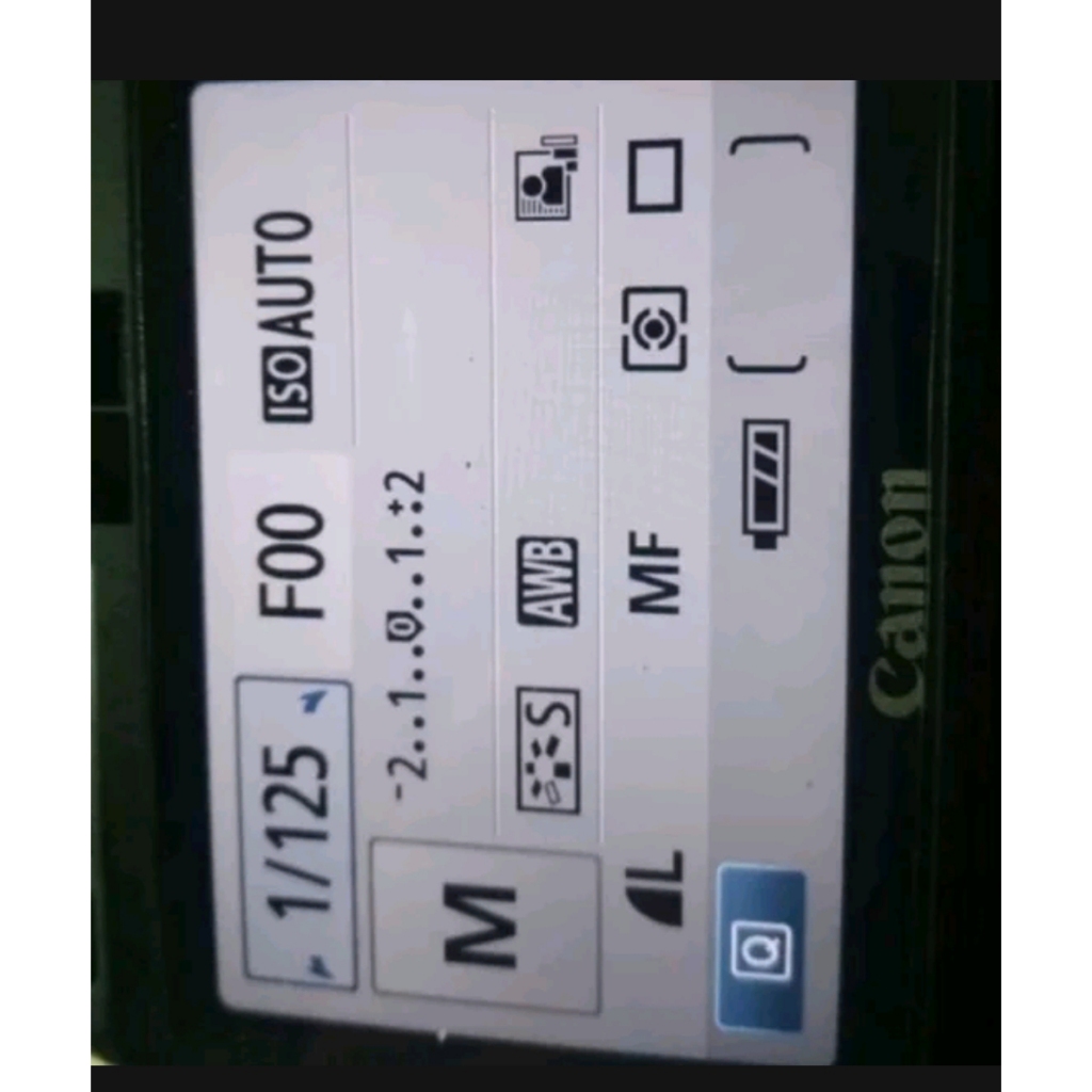 Lcd ori kamera canon 550d