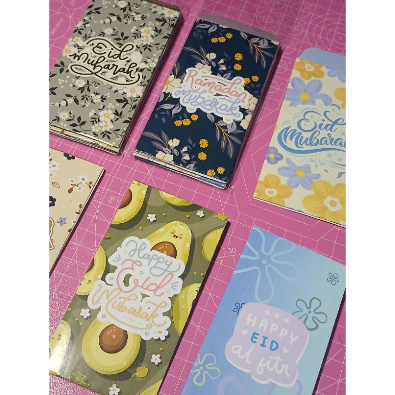 

Amplop Lebaran Panjang Motif Aestetik