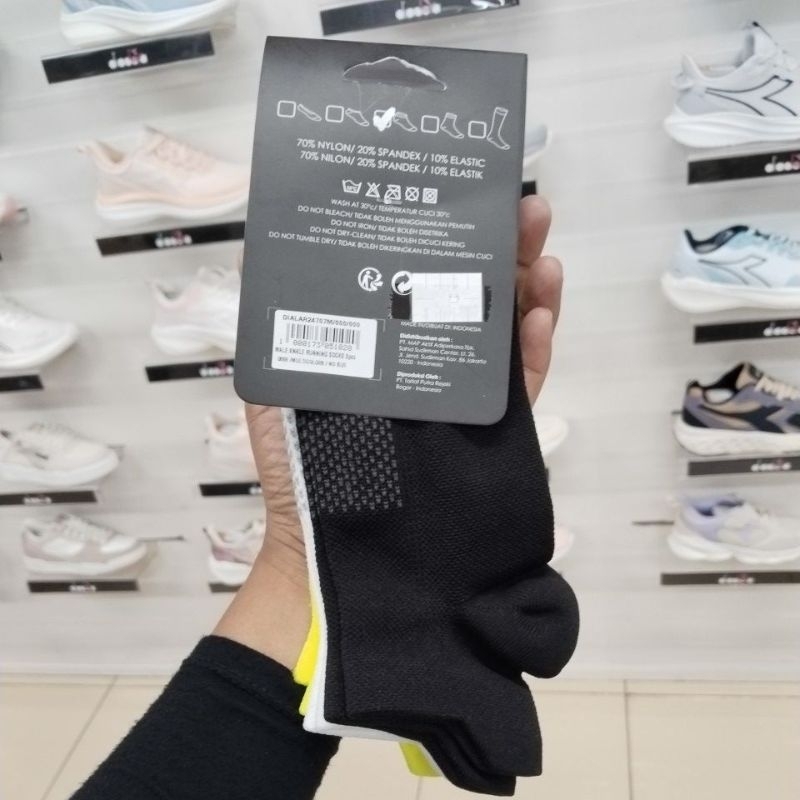 DIADORA KAOS KAKI RUNNING PRIA//RUNNINGSOCKS