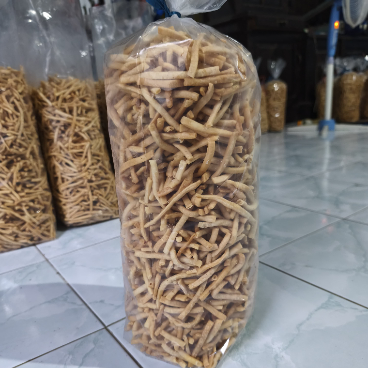 

Snack Camilan Kripik Stik Stick Bawang Rasa Original Renyah dan Gurih Kemasan 250gr