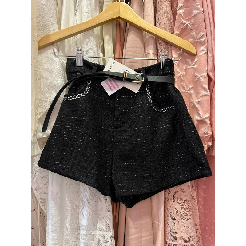 Short Pants Tweed || The Iconic Girl