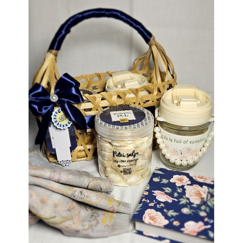 

Hampers Idul Fitri free gelas cantik sidoarjo