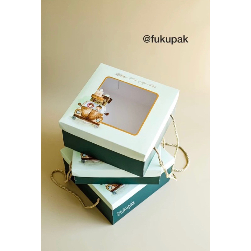 

BOX HAMPERS 22x22x10 BINGKISAN LEBARAN IDUL FITRI