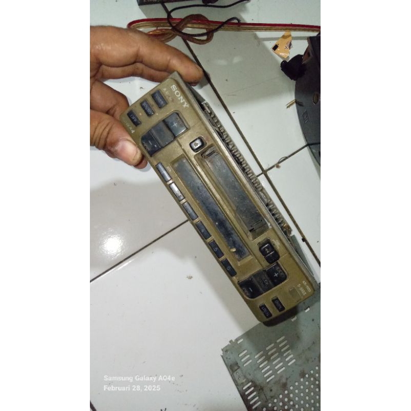 radio tape mobil kaset pita