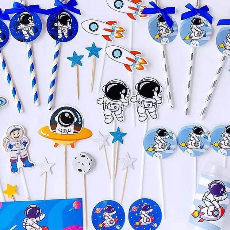 Hiasan Tusukan kue Cake Topper Kertas astronot astronaut