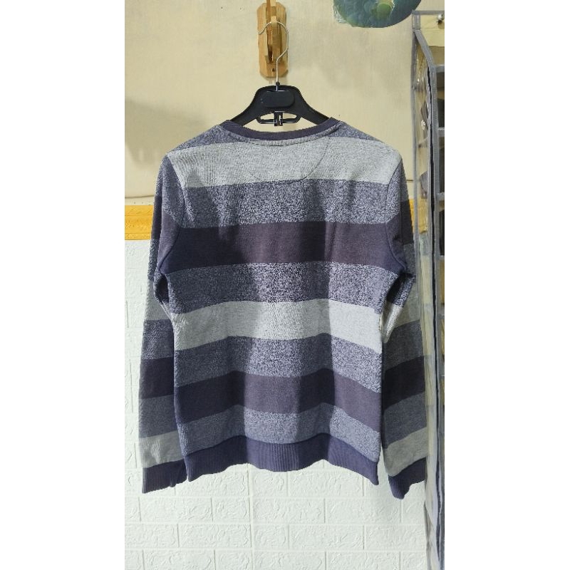 sweater salur dilan