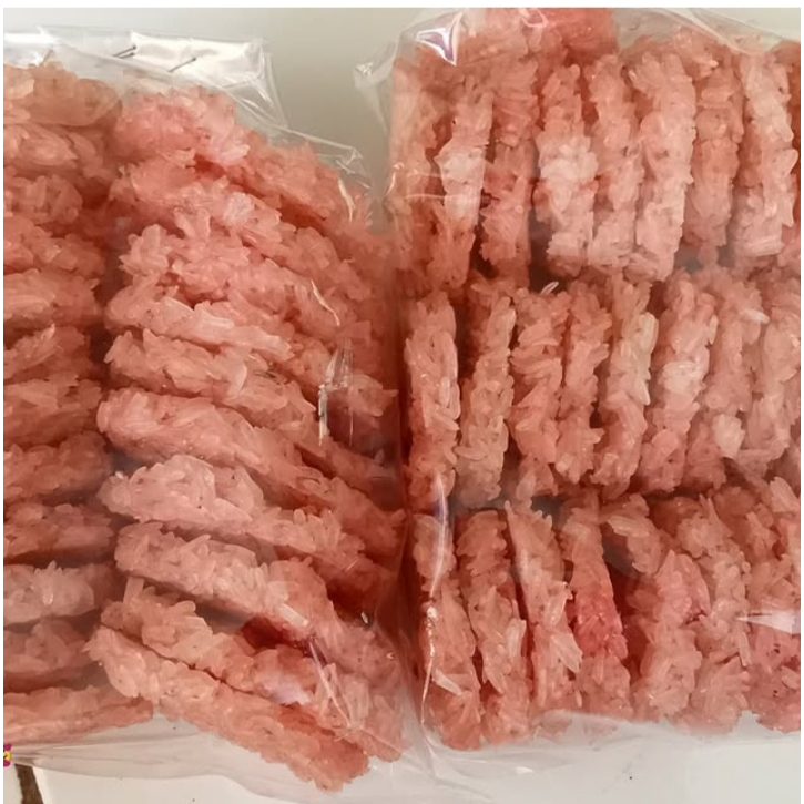 

Rengginang mentah 250Gram isi -+10/12 pcs