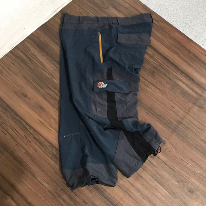 Celana outdoor Lowe alpine 3/4 size M second bekas