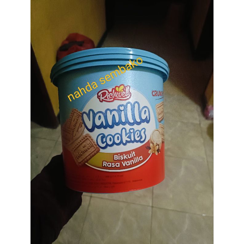 

Richwell Cookies jajan toples timba lebaran