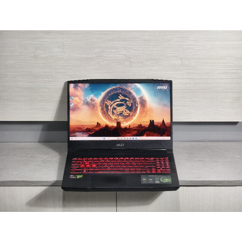 LAPTOP GAMING MSI BRAVO 15 C7VFK R7-7735HS NVIDIA RTX 4060 FHD 144Hz