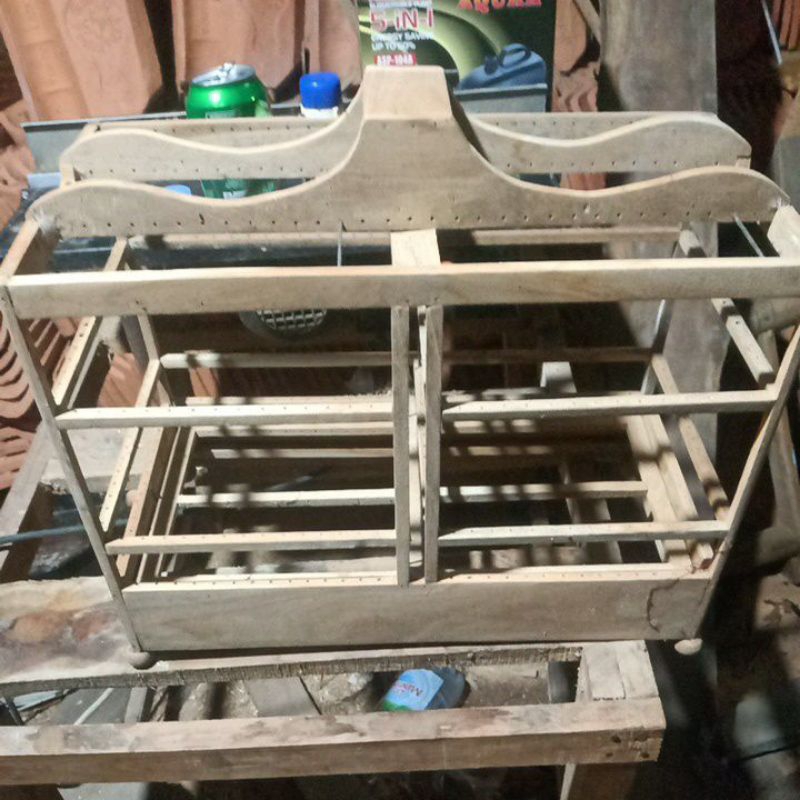Sangkar kecil minimalis