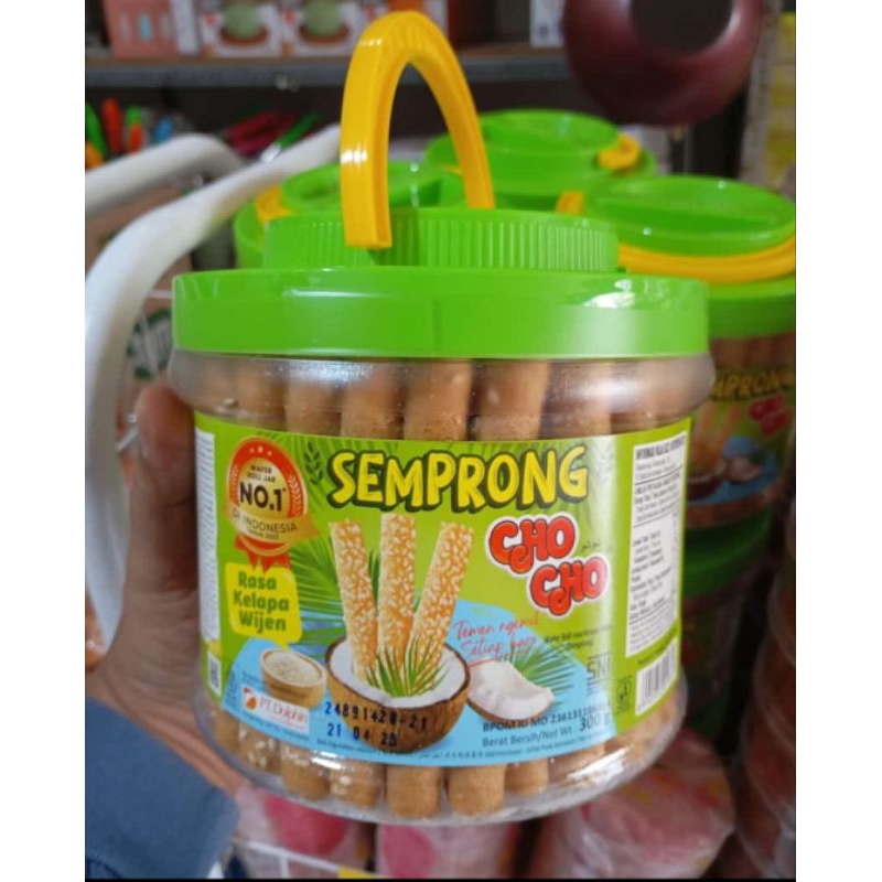 

Cho cho wafer roll semprong kelapa wijen 300gr kemasan jar hampers / parcel lebaran